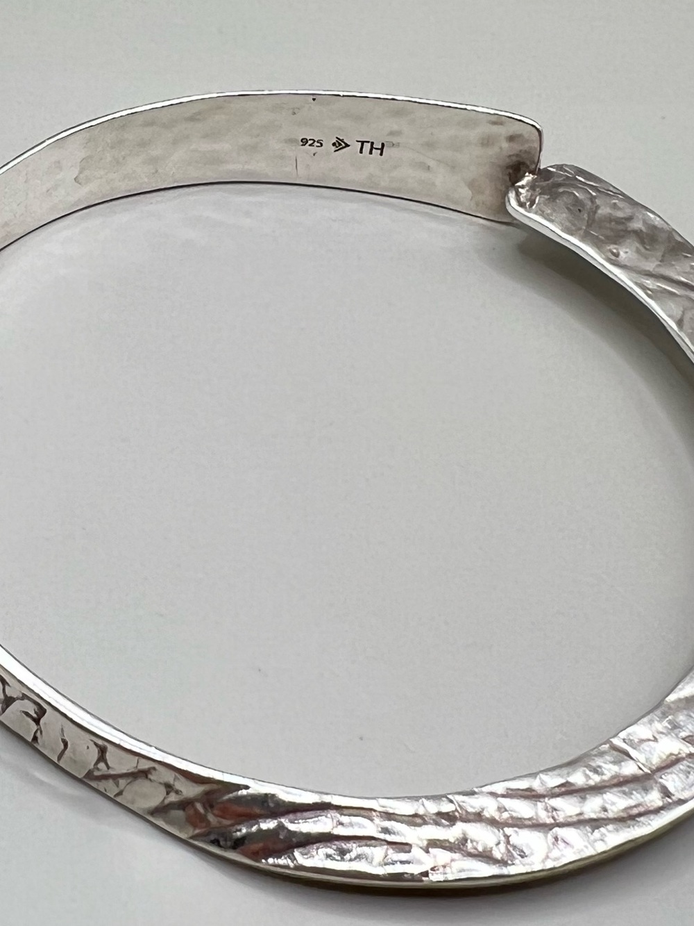 Silpada Rattlesnake Textured Bangle Bracelet B3321 - Picture 6 of 8
